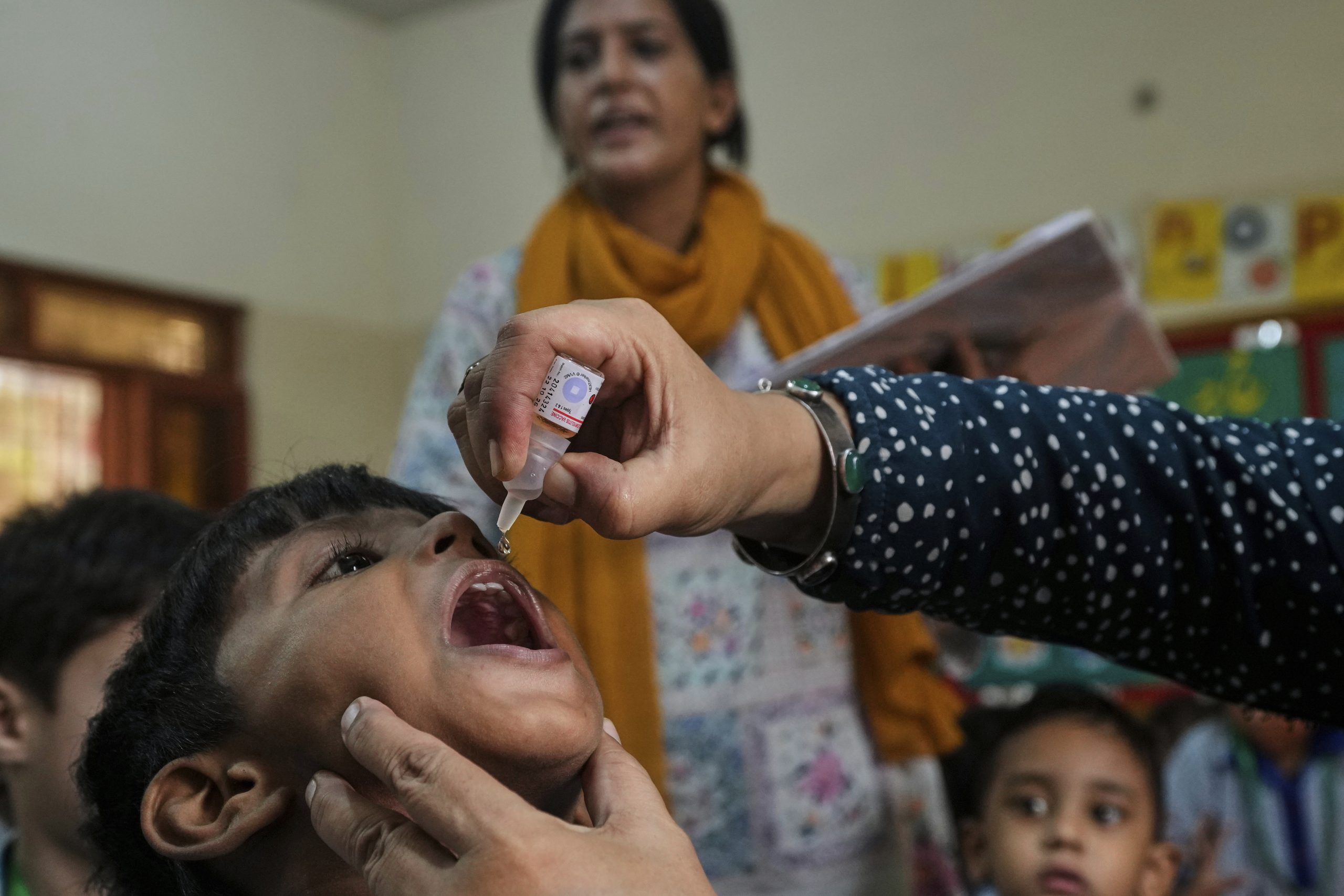Pakistan’s polio fight suffers a blow with 2 new cases reported in the south