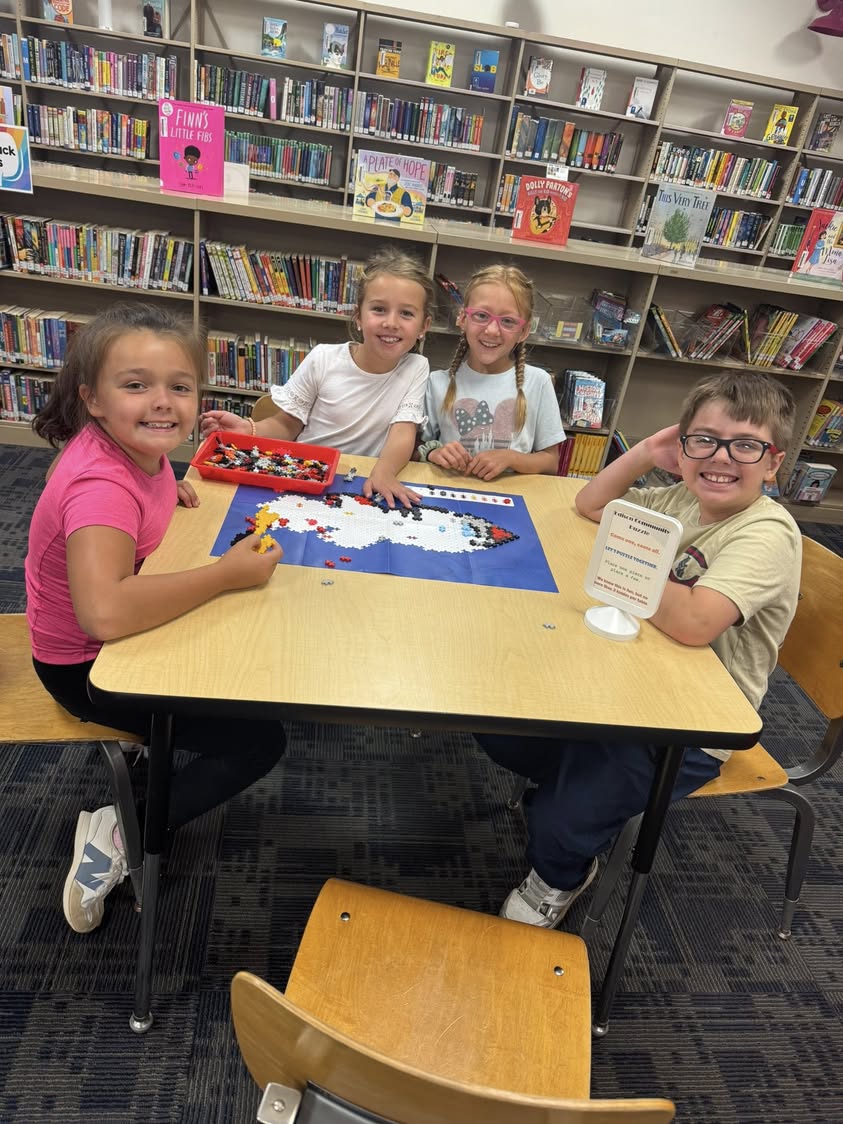 Library fun at Edison❤️ #MAC185 #edisonbombers #comfycozy #puzzletime #3rdgrade