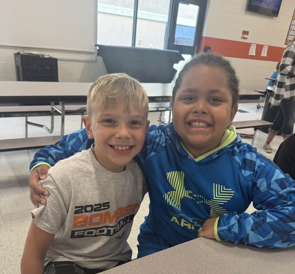 We hope this puts a SMILE on everyone’s face today. Happy FRIYAY from Edison Family!! #MAC185 #edisonbombers #smile #its…