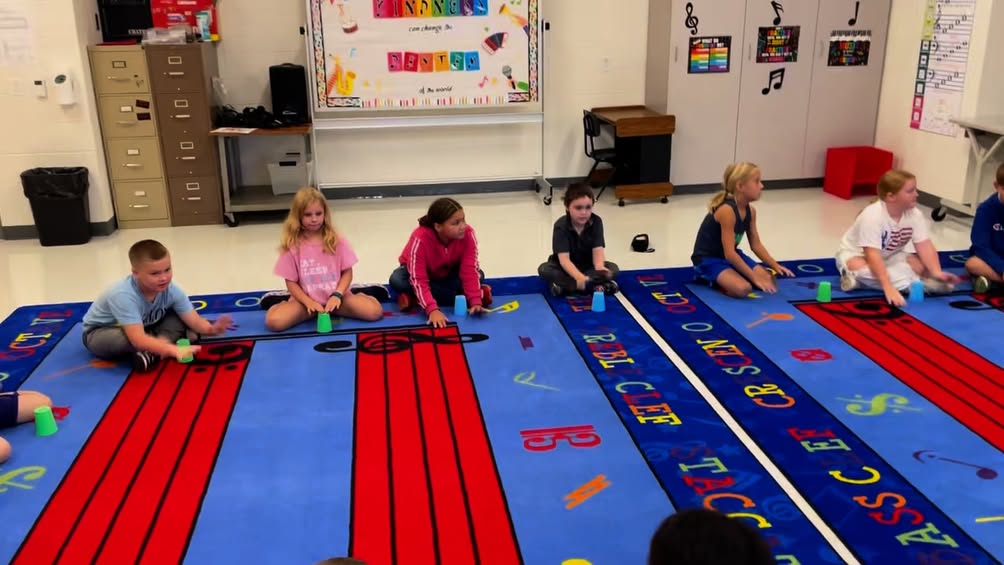 Mrs. Olson’s  class demonstrated Rondo form with a cup game to the Viennese Musical Clock by Zoltan Kodaly. #music #MAC1…