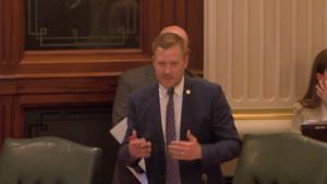 Illinois agencies to post monthly investment reports, lawmaker calls symbolic