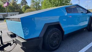 Illinois quick hits: EV rebate applications opens Oct. 28; Chicago speed camera tickets spike