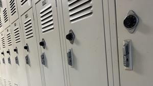 WATCH: Illinois student struggles continue as enrollments decline