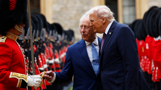 Trump arrives at Chequers to meet with Starmer on day 2 of UK state visit