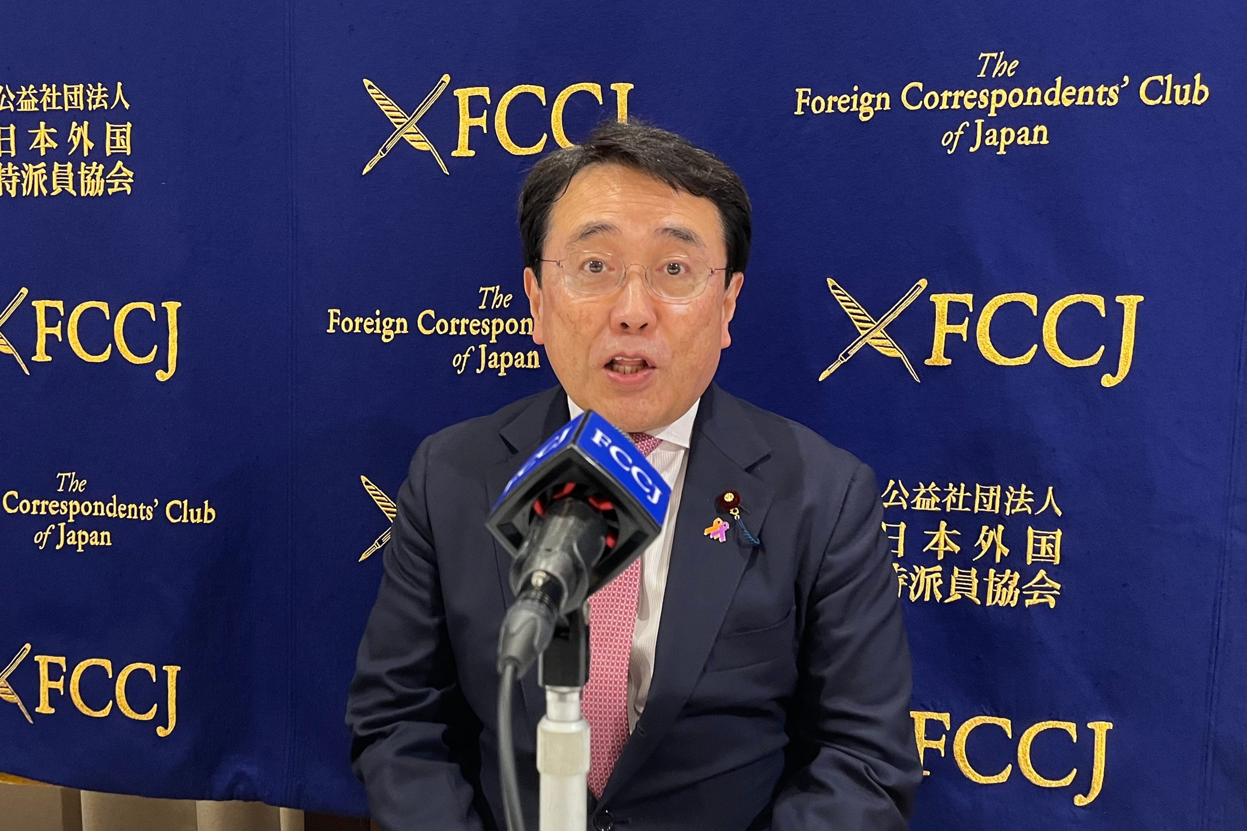 Japan’s lead trade negotiator defends tariffs deal with the US
