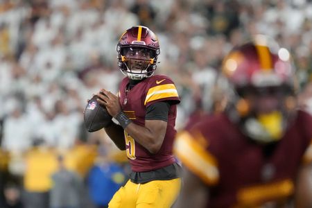 Commanders QB Jayden Daniels cleared to practice