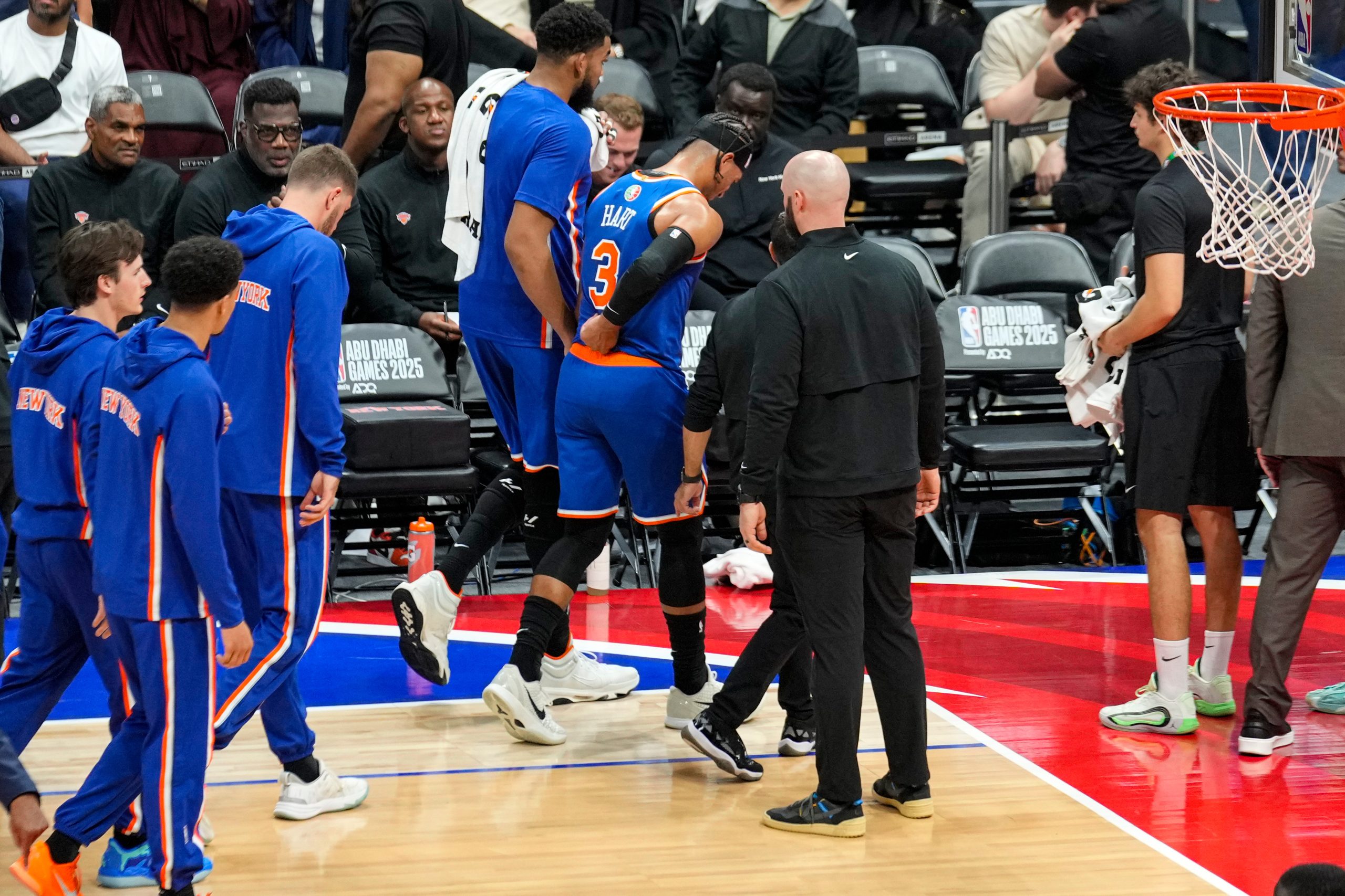 Josh Hart ejected from Knicks’ preseason game after slipping to court and throwing ball