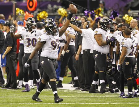 Former Ravens, Colts DE Arthur Jones dies at 39