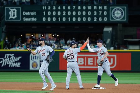 MLB roundup: Tigers top Mariners in 11 innings to take series opener