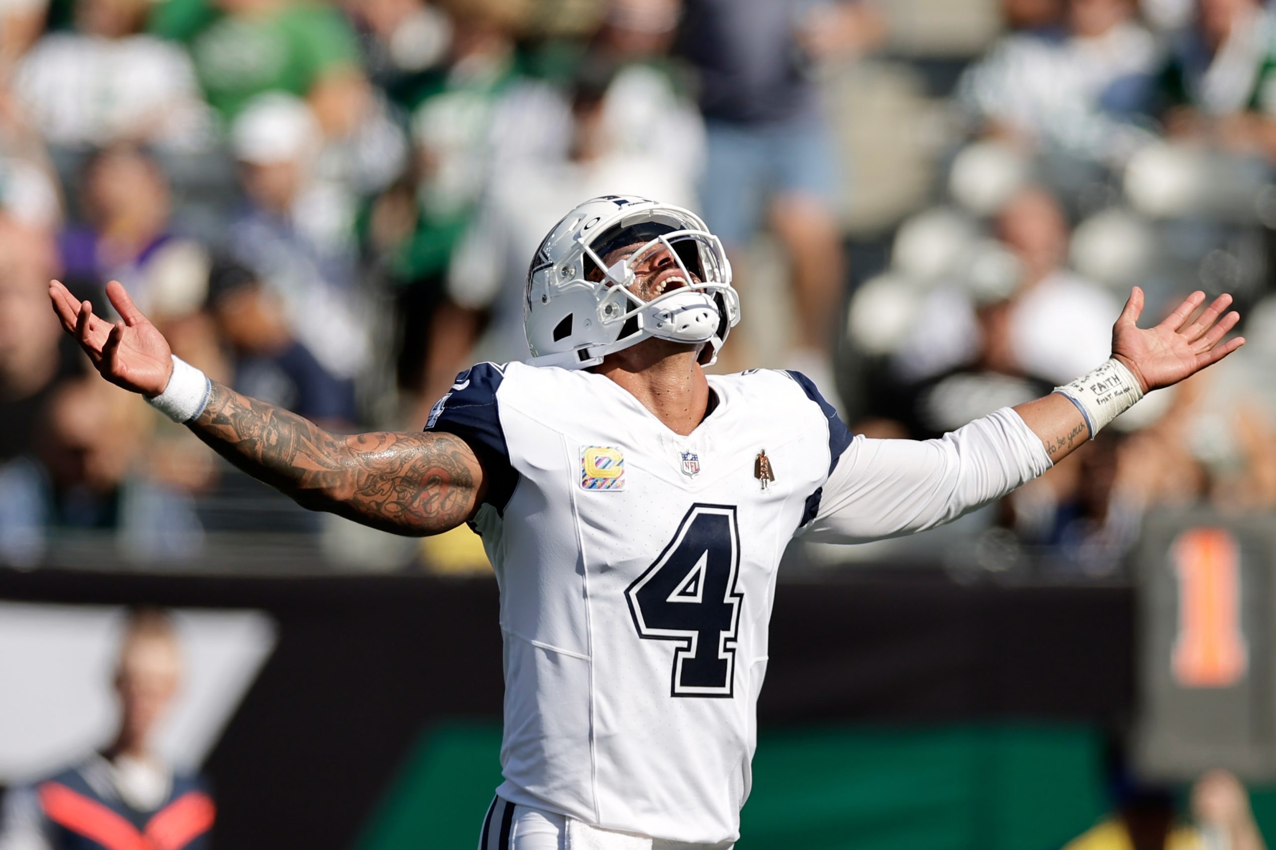 Cowboys dominate Jets 37-22 behind Prescott’s 4 TD passes, two 90-yard scoring drives