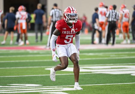 No. 7 Indiana expects star CB D’Angelo Ponds back vs. No. 3 Oregon