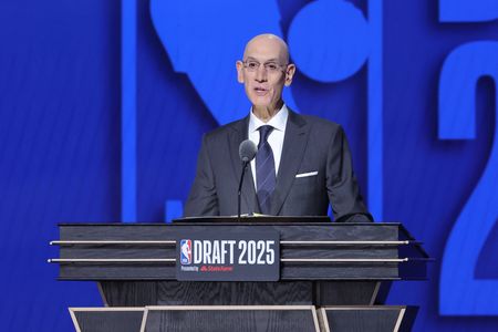 Adam Silver: Clippers will retain All-Star Game despite investigation