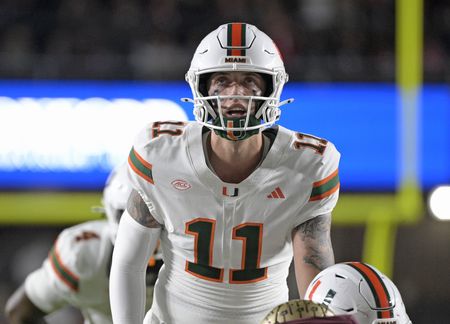 Miami’s Carson Beck joins Oregon’s Dante Moore atop Heisman race