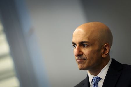 Fed’s Kashkari says he’s skeptical AI is replacing workers, but it may push up rates