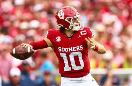 Report: Oklahoma QB John Mateer pushing to return vs. Texas