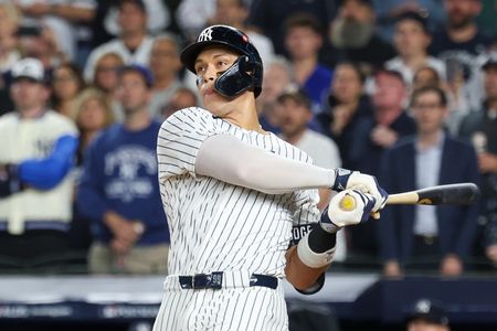 Yankees wipe out Jays’ 5-run lead, stay alive in ALDS