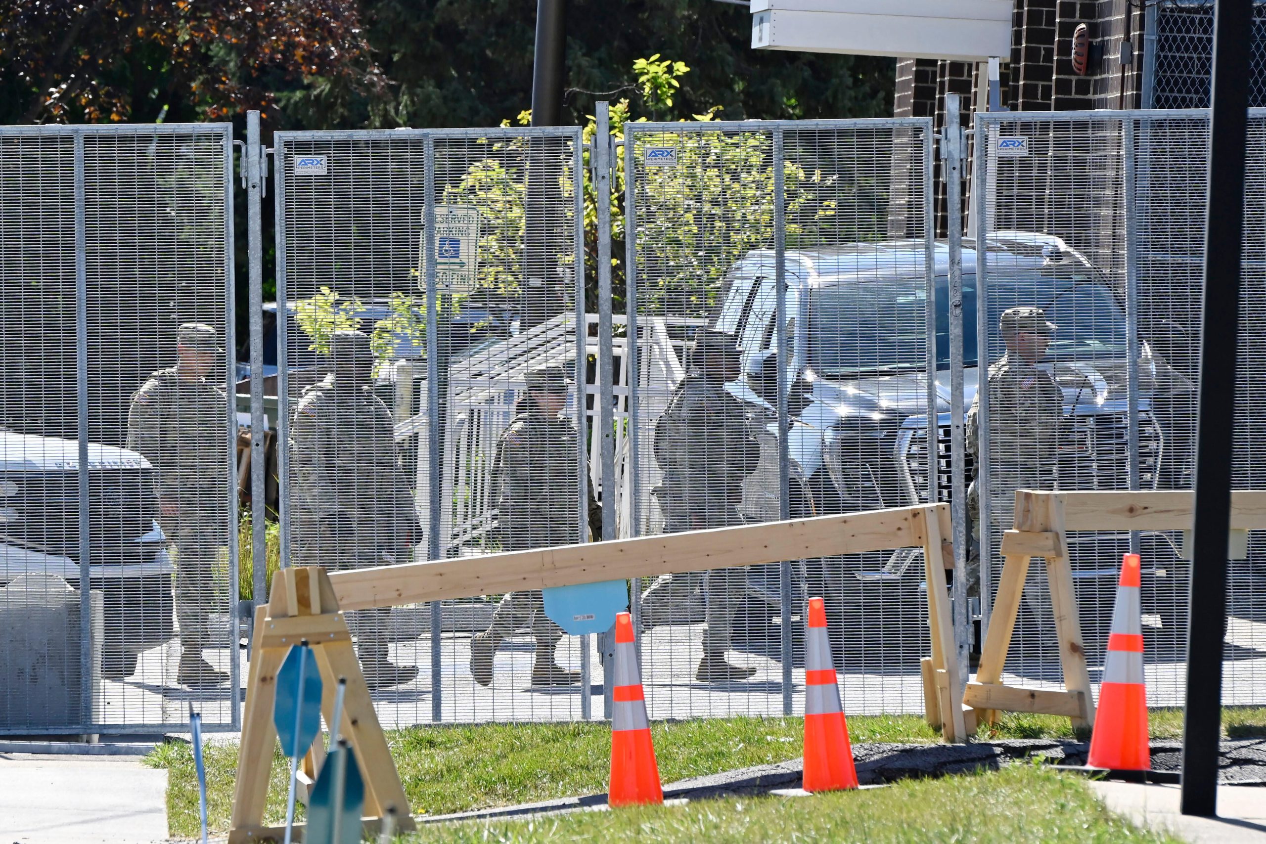 National Guard set to patrol Memphis but blocked in Illinois for 2 weeks