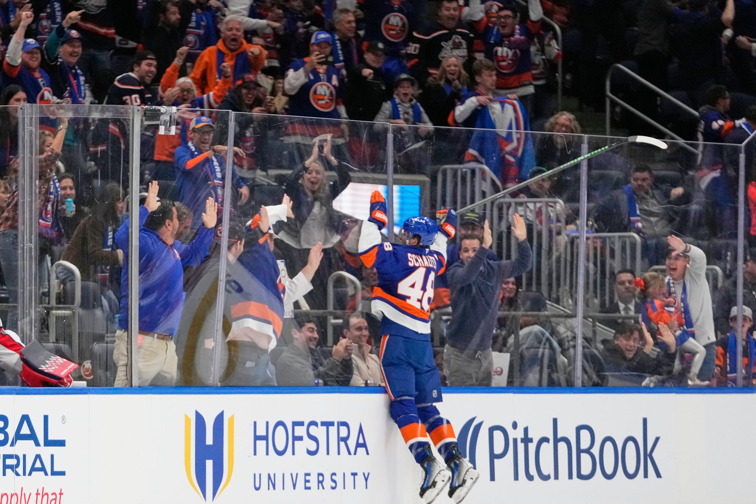 Islanders rookie Matthew Schaefer gets 1st NHL goal in loss to Capitals