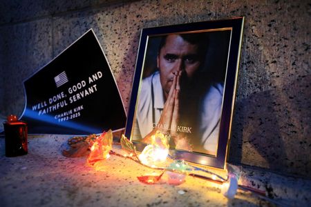 Trump to award Charlie Kirk top honor amid crackdown on left-wing groups