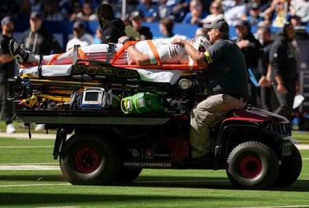 Cardinals TE Travis Vokolek (neck) out for season