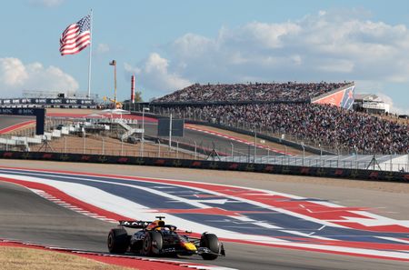 Motor racing-Verstappen takes U.S. Grand Prix sprint pole in Austin