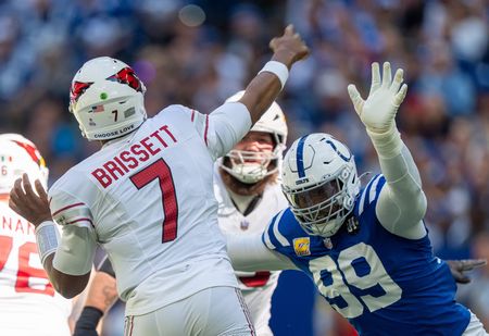 Reports: Cardinals rolling with Jacoby Brissett again as Kyler Murray is out