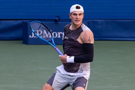 Tennis-Briton Draper says tour must adapt after Rune joins long injury list