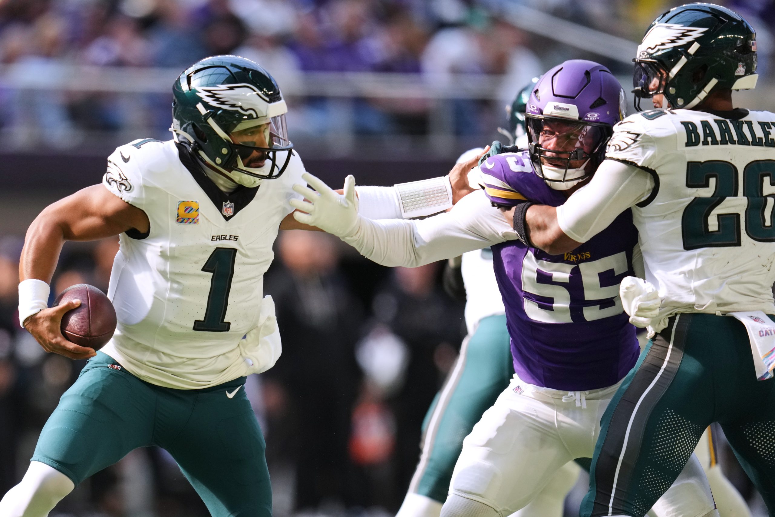 Jalen Hurts proved he’s a top passer with spectacular performance to lead the Eagles over Vikings