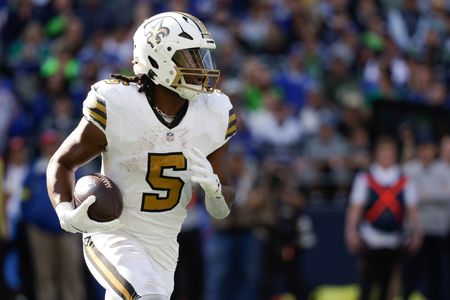 Report: Saints C Erik McCoy (biceps), RB Kendre Miller out for season