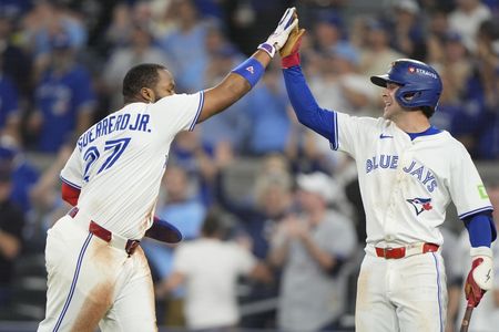 Mariners alter lineup; Jays stay with Game 6 starters for ALCS decider