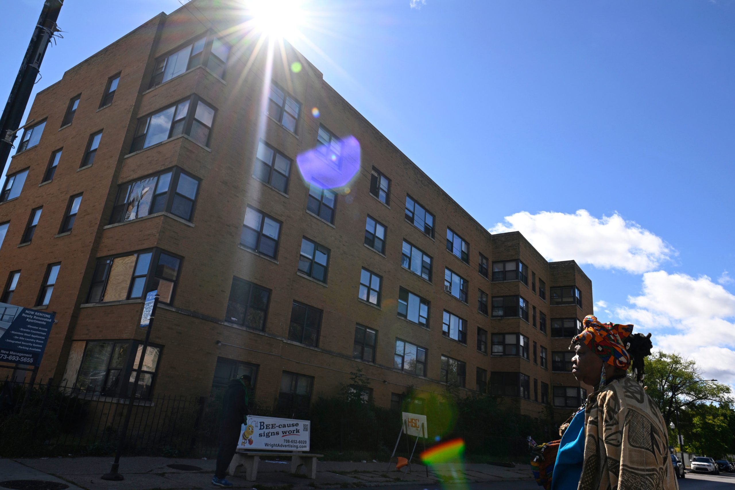 In Chicago, an immense show of force signals a sharp escalation in White House immigration crackdown