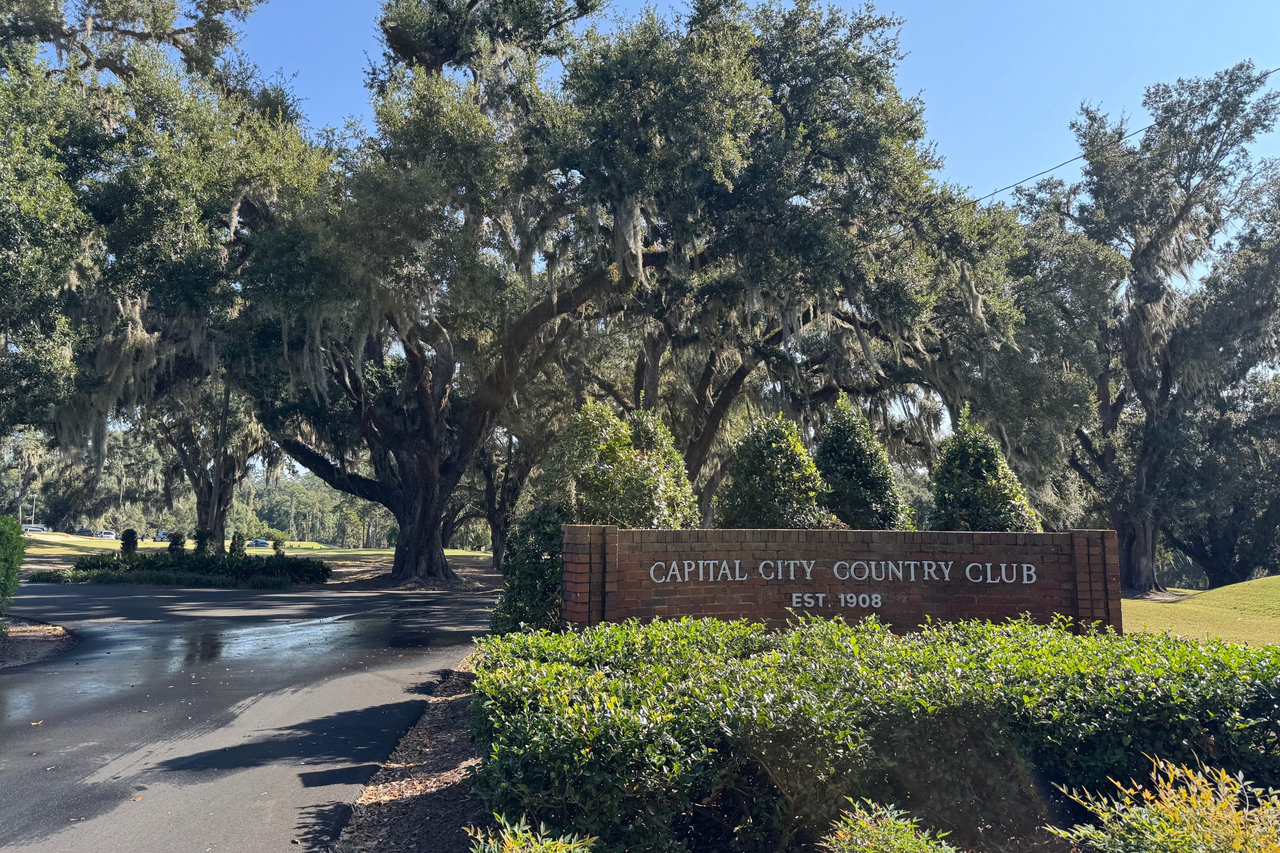Plan to sell golf course built on slaves’ graves sparks outrage in Florida’s capital city