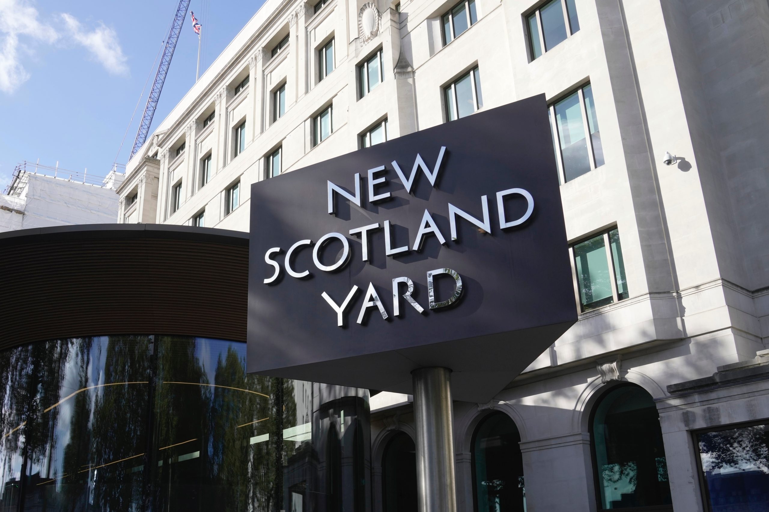 UK police arrest 3 men in London on suspicion of spying for Russia