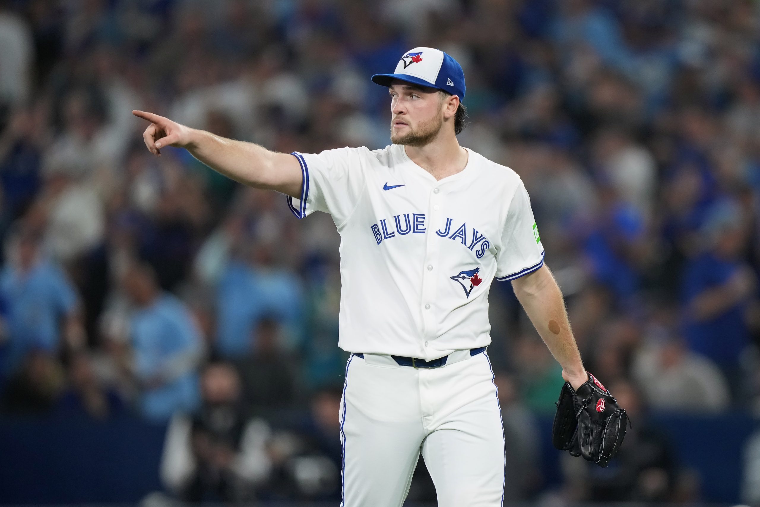 Rookie Trey Yesasave to start World Series opener for Blue Jays, just his 7th big league game