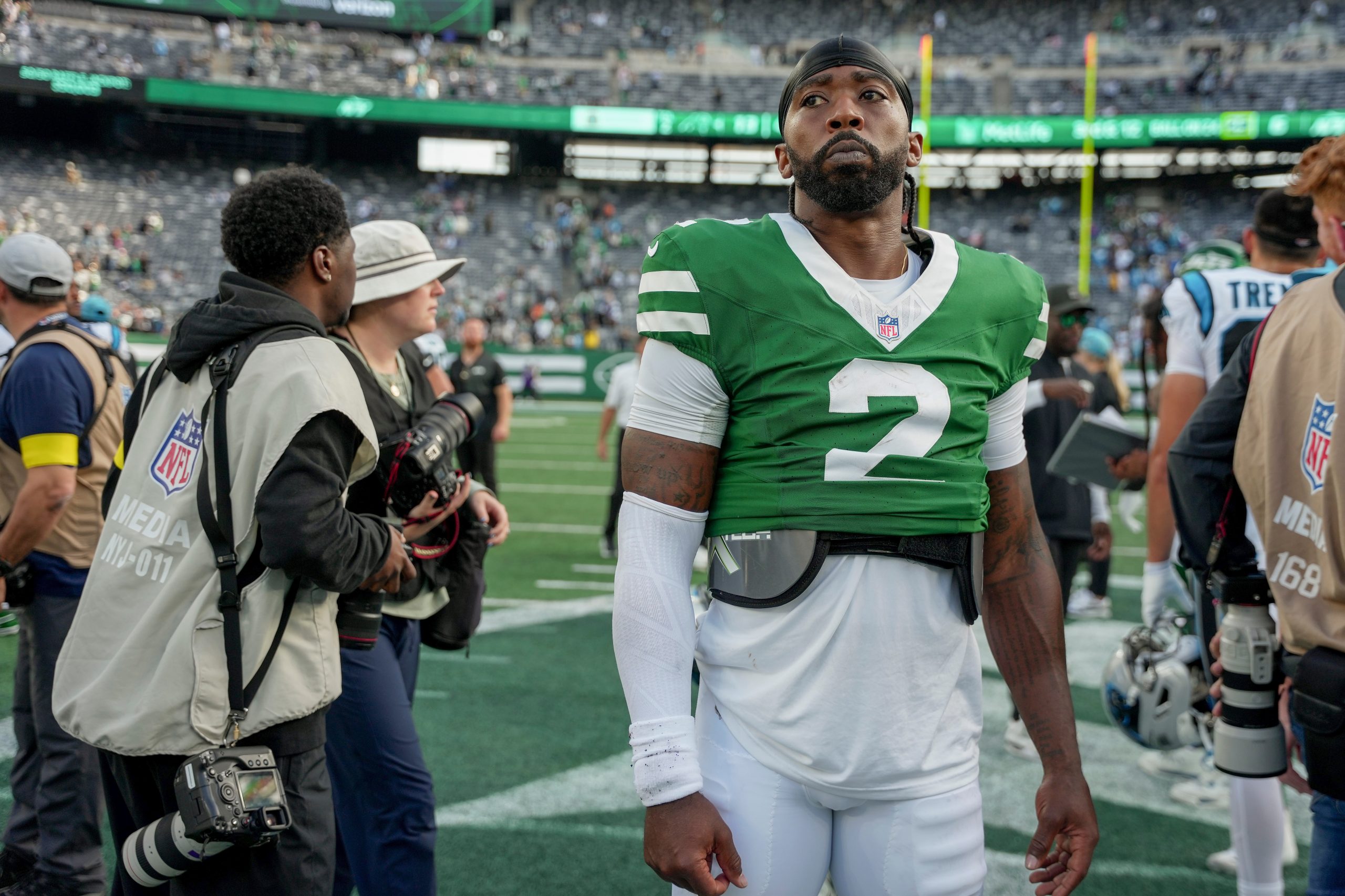 Tyrod Taylor says he’s still unaware if he’ll be the Jets’ starting quarterback against the Bengals