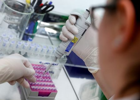 Health Rounds: Combo drugs improve on chemo alone for certain breast cancer patients