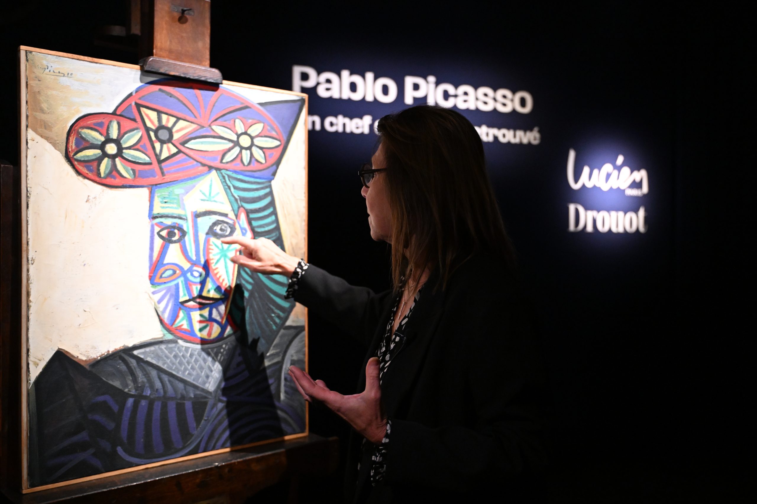 Picasso portrait of muse Dora Maar in vivid hat, long hidden from view, on auction in Paris
