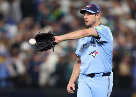Max Scherzer eyes World Series history as Blue Jays, Dodgers clash in Game 3