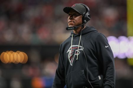 Falcons coach understands angry fans: ‘Our job to make them like us’