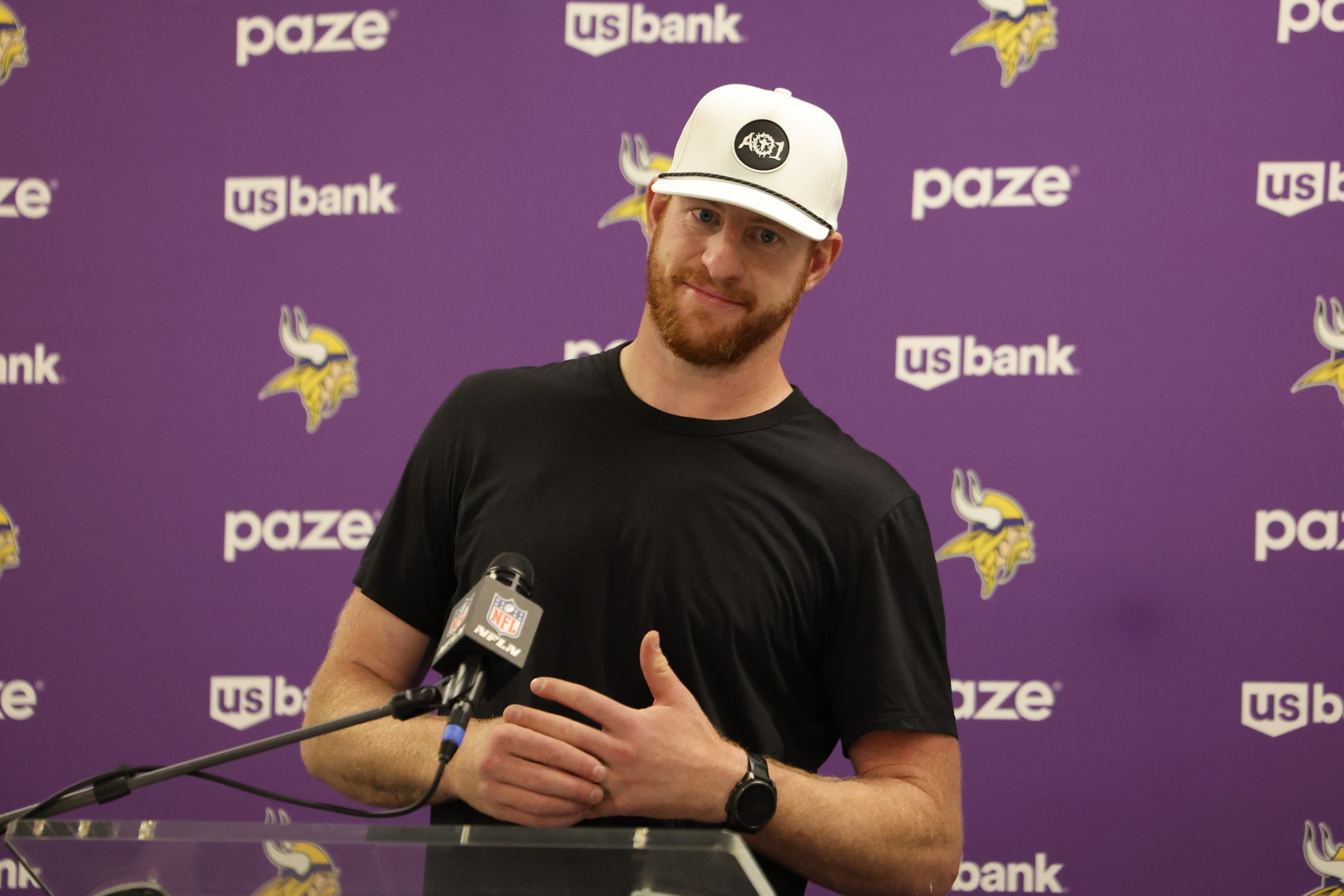 Vikings’ Carson Wentz to IR with shoulder injury that requires season-ending surgery, AP source says
