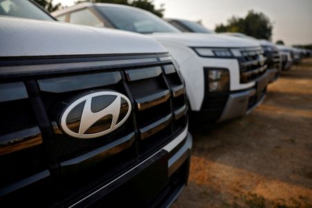 Hyundai Motor retains earnings targets after US tariffs hit Q3 profit