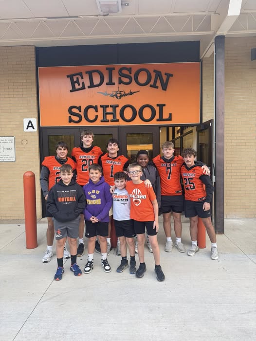 Shout out to our Bomber Football team!! We love when you come greet the kids at Edison. Good Luck tonight!! Football gam…