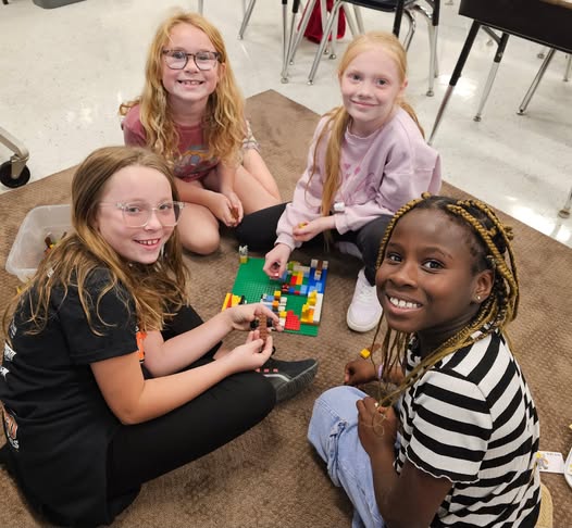 Fun Friday for kids who follow expectations and get all work completed for the week! #3rdGrade #MAC185