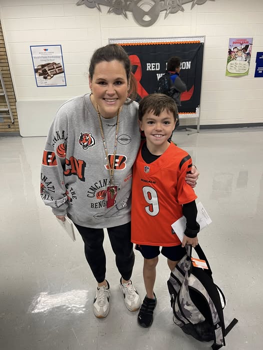 Wednesday at Edison is “TEAM” up Against Drugs!  Wear your favorite team shirt or jersey to show you are teaming up agai…