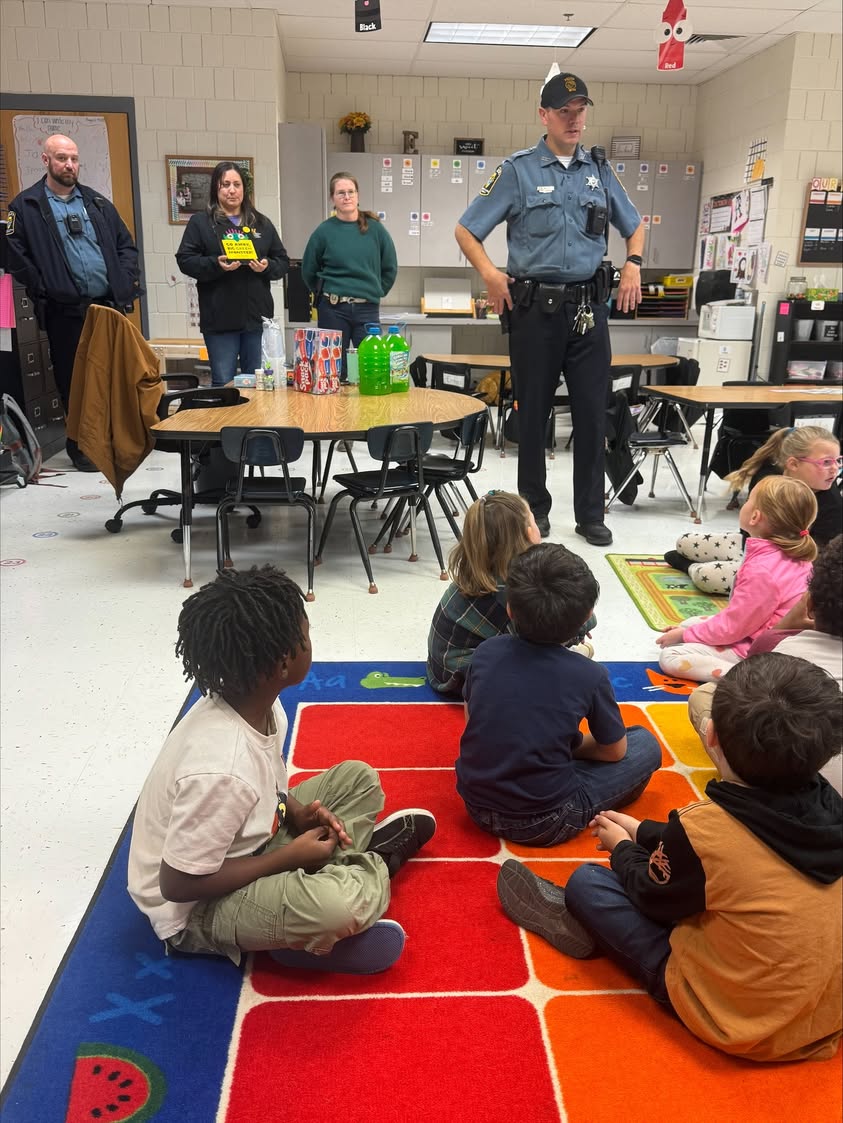 Mrs. Ellis’ kindergarten had a blast with OPS. They learned about how police officers keep us safe, explored a police ve…