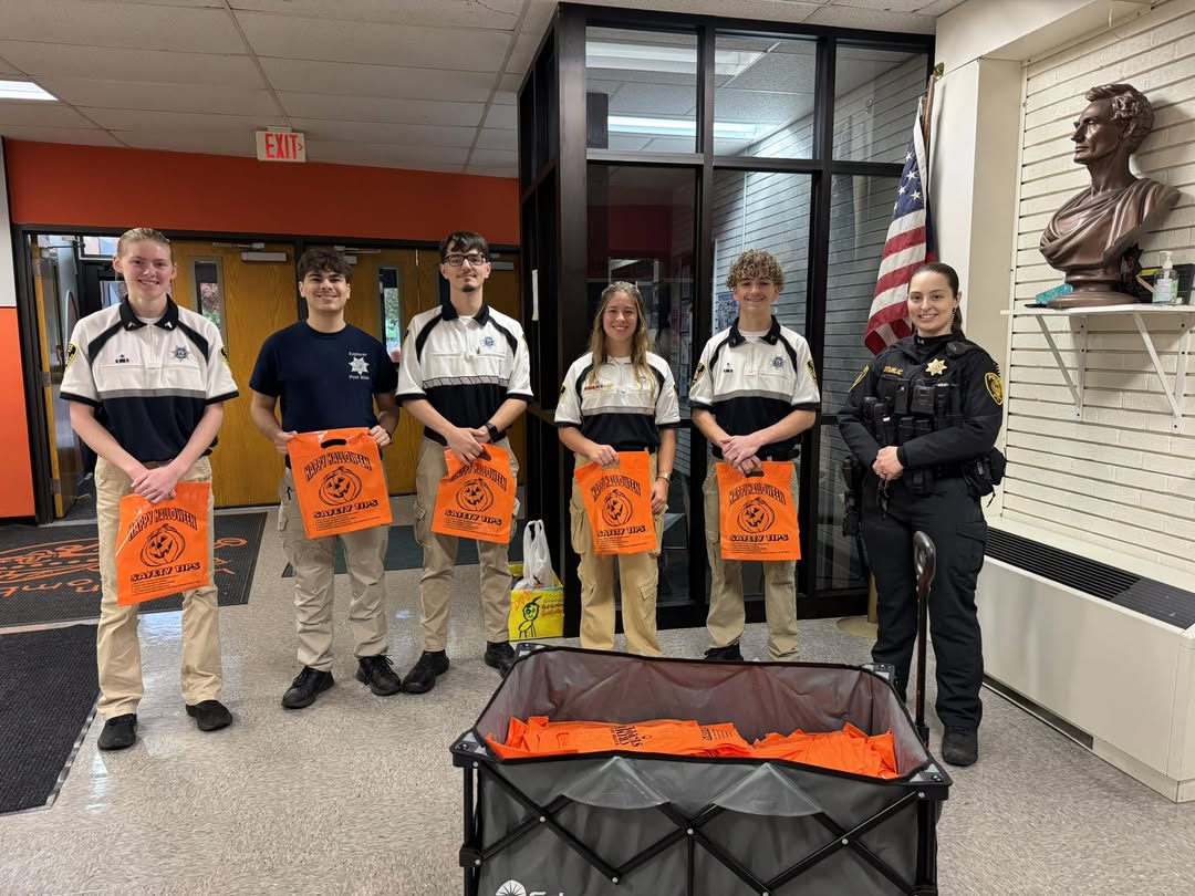 A big thanks to the Macomb Police Explorers for visiting Lincoln today!