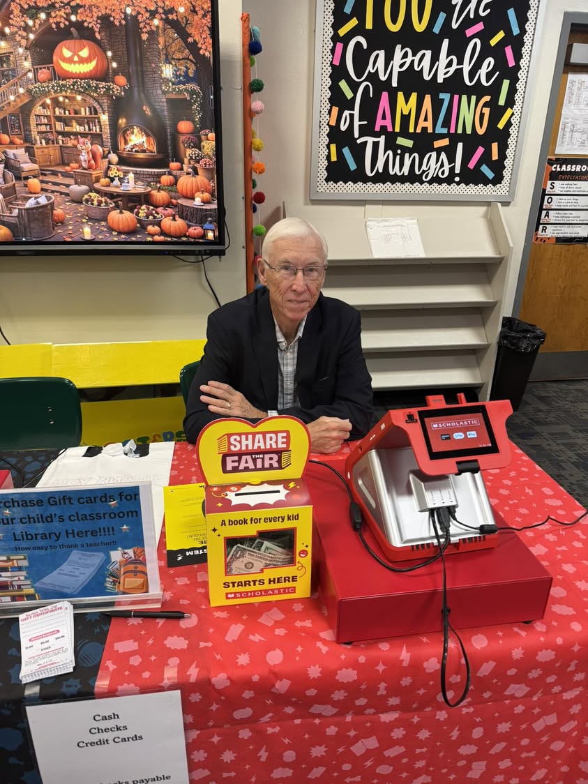 Edison Book Fair is open until 11:30!! Come stop in and say hello to Mr. Rigg. We love having retired teachers join in o…