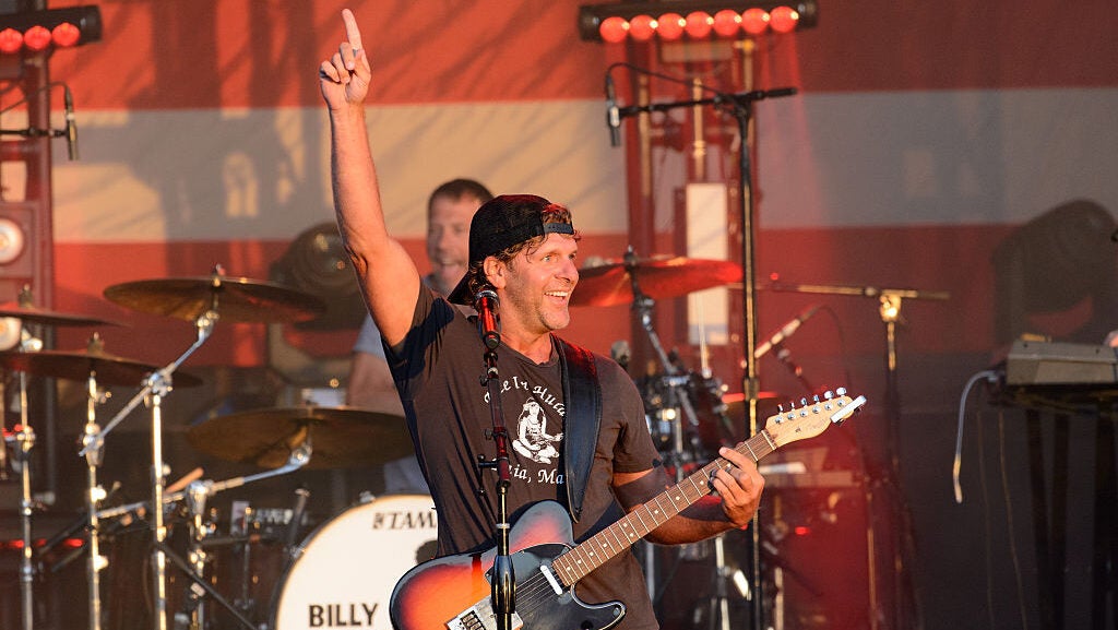 Billy Currington Talks About His New Album ‘King of the World’