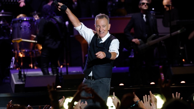 New Jersey hotel honors Bruce Springsteen with new suite