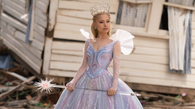 Ariana Grande is already getting rave reviews for ‘Wicked: For Good’ performance